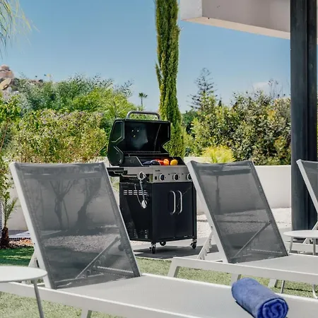 Protaras Olivia Pearl *