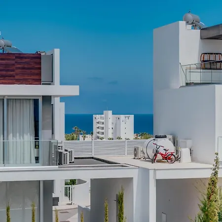 Villa Protaras Olivia Pearl *