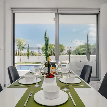 Villa Protaras Olivia Pearl