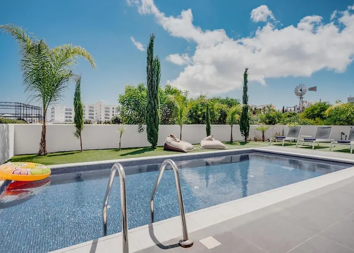 Protaras Olivia Pearl Vila