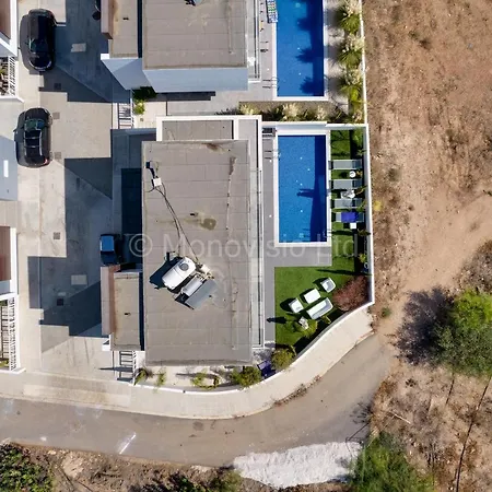 Protaras Olivia Pearl *