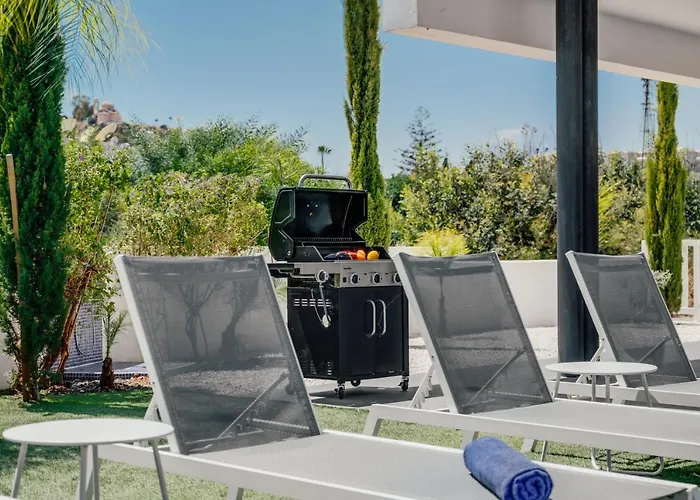 Protaras Olivia Pearl *